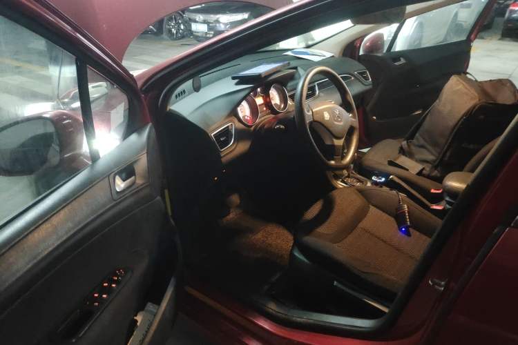 Used Peugeot 308 2012 1.6L Automatic YouShang Model Driver Seat