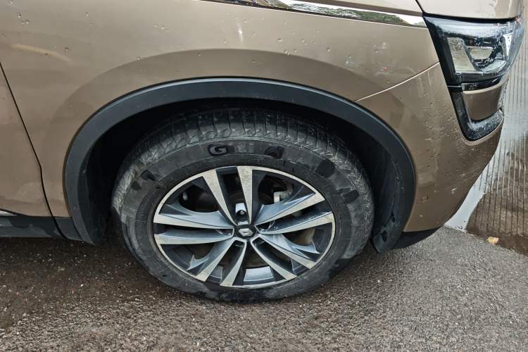 Used Renault Koleos 2017 2.5L Four-Wheel Drive Ultimate Edition