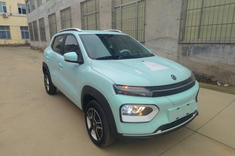 Used Dongfeng NAMMI BOX 2022 Revised Light Wind Edition 201 km Standard Version