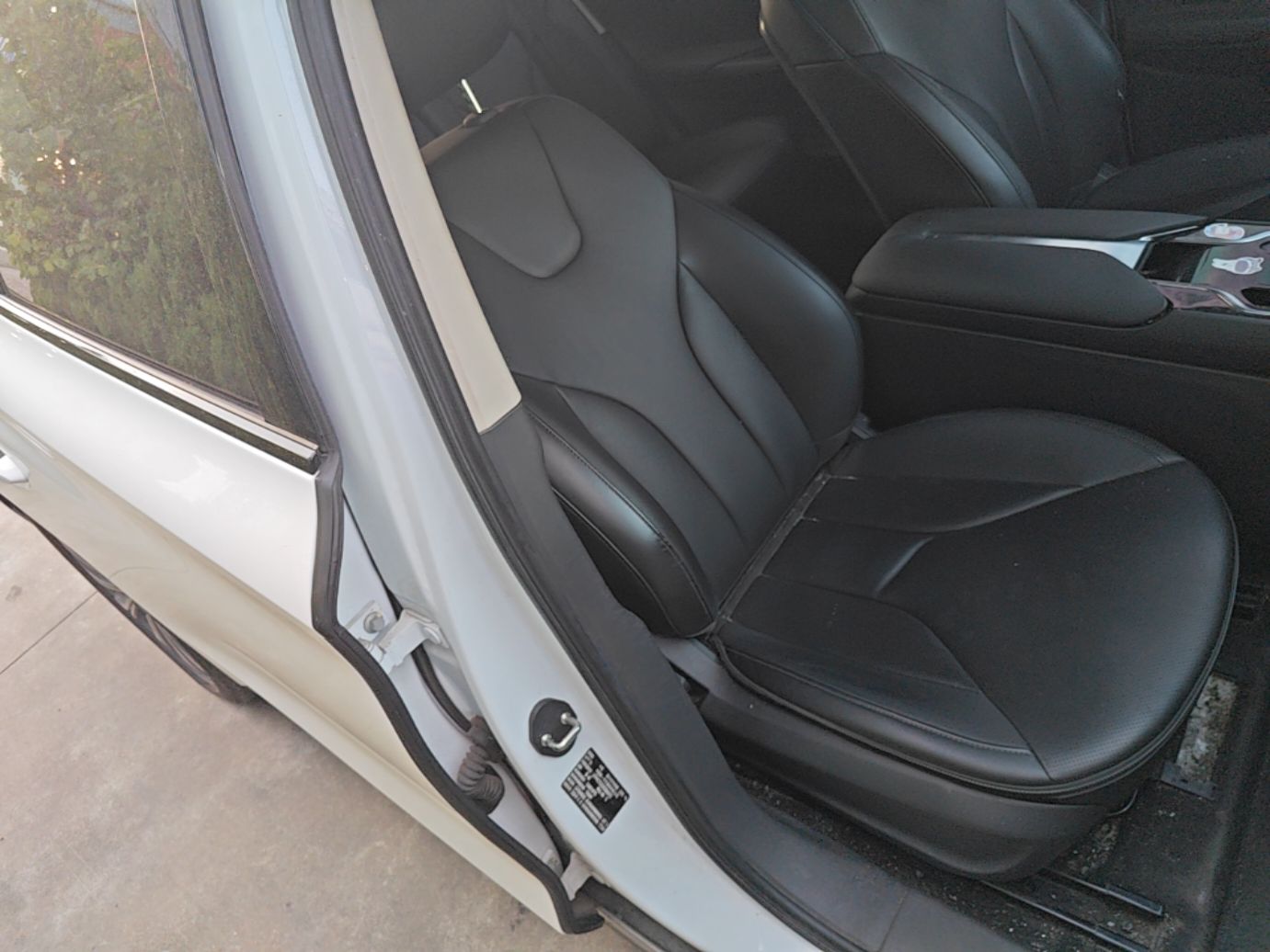 Hongqi E-QM5 2024 450km Range Commuter Version — снимка 19