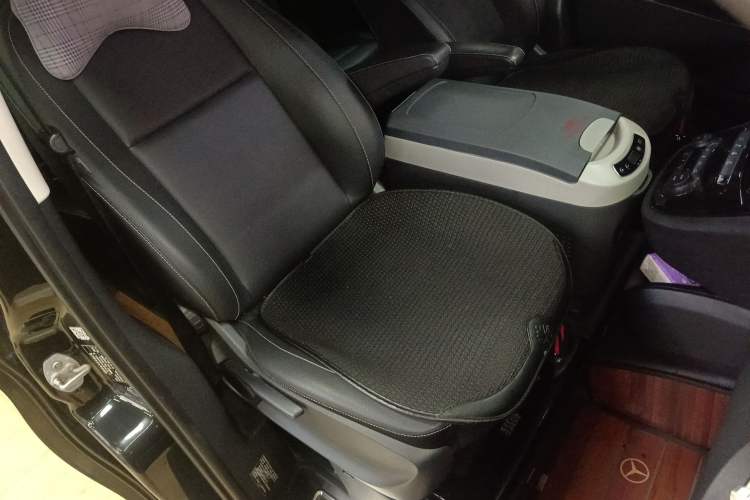 Used Mercedes-Benz Vito 2016 2.0T Elite Edition
