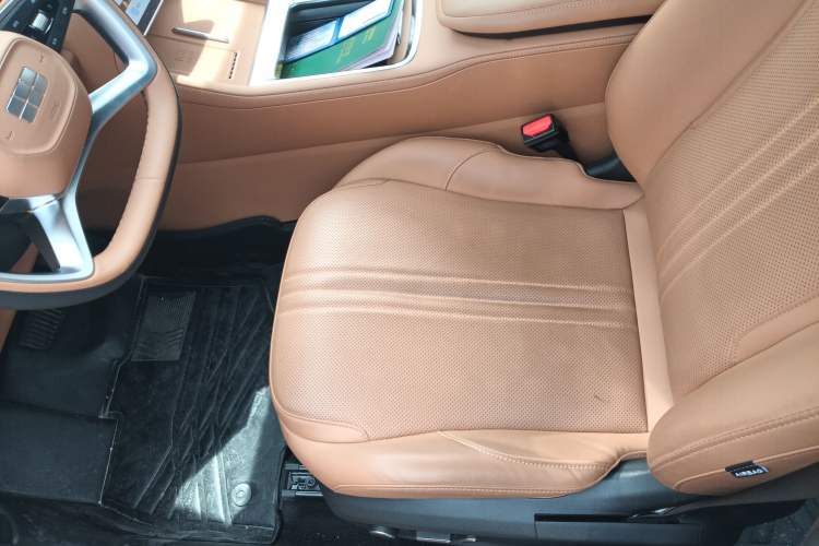 Used Geely Galaxy L7 2025 EM-i 115km Exploration+ Edition Left Front Seat