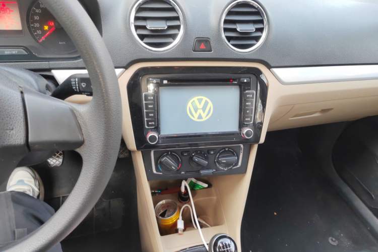 Used Volkswagen Jetta 2013 1.6L Manual Comfort Model