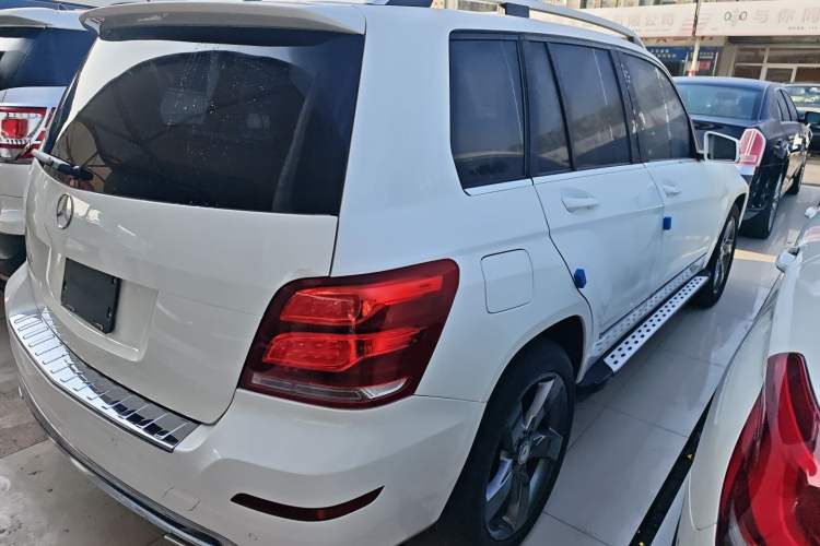 Used Mercedes-Benz GLK-Class 2013 GLK 300 4MATIC Dynamic Sunroof Model