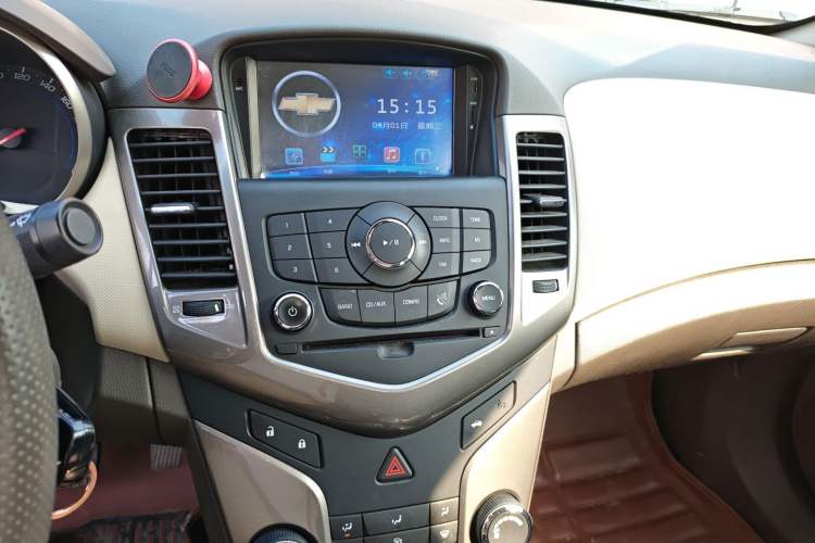 Used Chevrolet Cruze 2015 1.5L Classic SE AT
