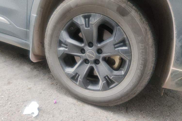 Used Radar Horizon 2023 410 km Entrepreneur Edition Right Front Wheel Hub