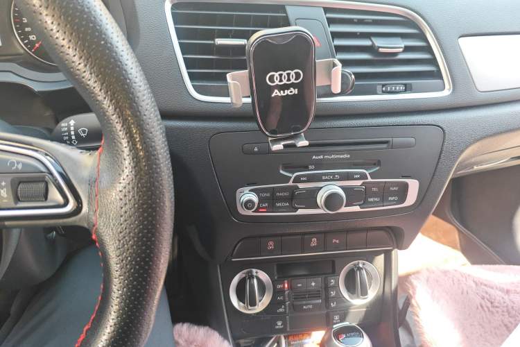 Used Audi Q3 2015 30 TFSI Ambition Edition
