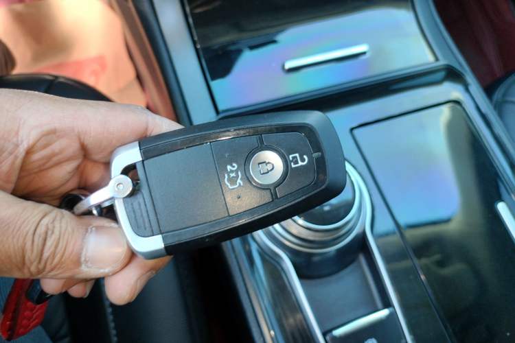 Used Ford Edge 2020 EcoBoost 245 Two-Wheel Drive Titanium 7-Seater