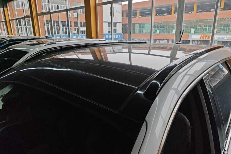 Used Hyundai Santa Fe 2013 2.4L Automatic 4x4 Smart Version Roof