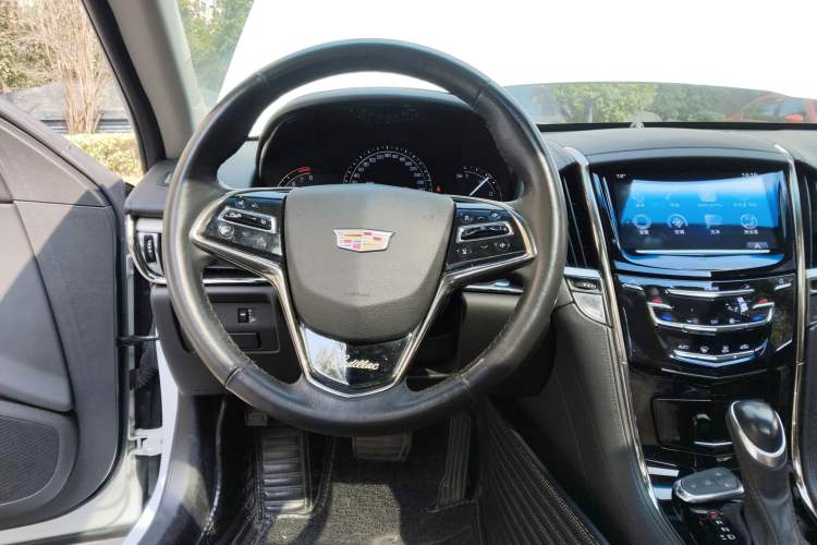 Used Cadillac ATS-L 2017 28T Fashion Edition
