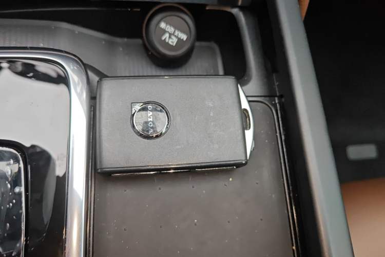 Used Volvo S90 2025 B5 Zhiyuan Luxury Edition Vehicle Key