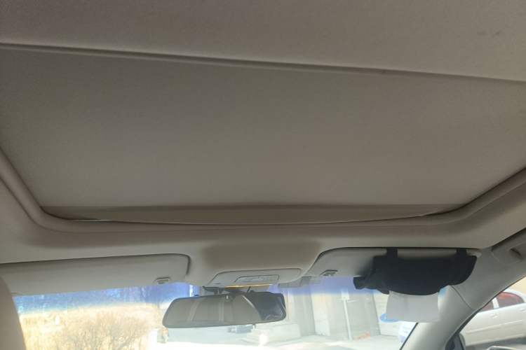 Used Buick GL8 2018 28T Luxury Model China VI Standard