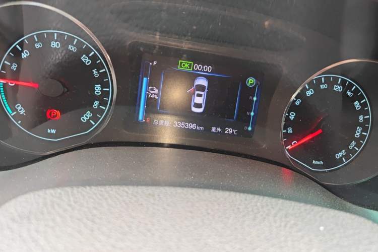 Used BYD e5 2018 Travel Edition
