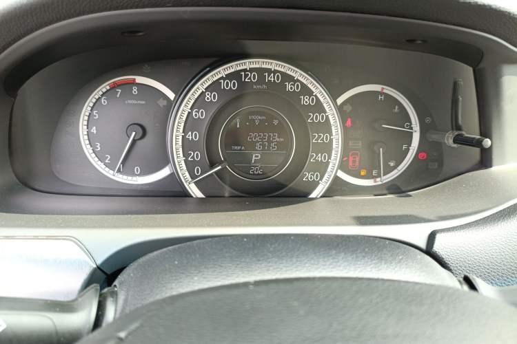 Used Honda Accord 2015 2.0L LXS Elite Edition Instrument Cluster