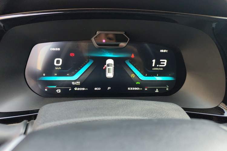 Used CHANGAN OSHAN X7 PLUS 2022 1.5T Blue Whale Edition Automatic Geeker Navigation Model Instrument Cluster