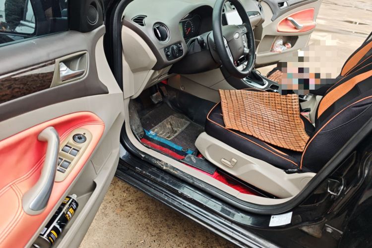 Used Ford Mondeo 2011 2.0L GTDi 200 Fashion Edition