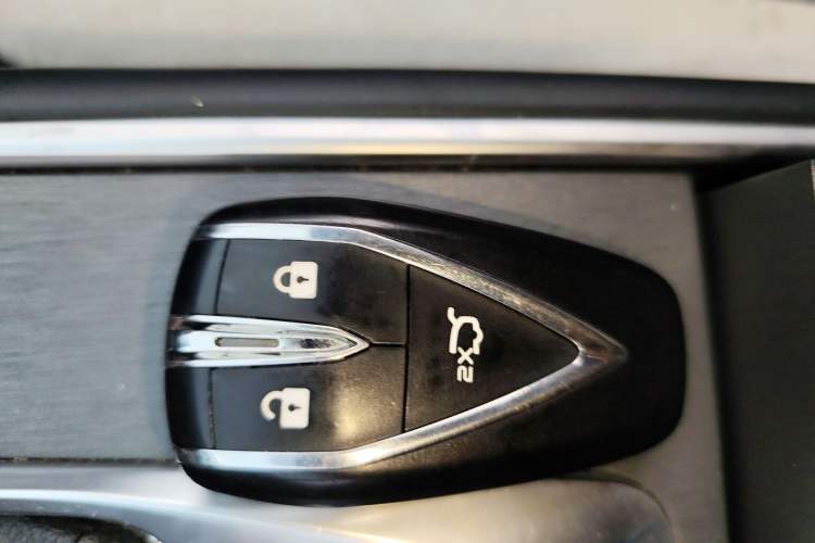 Used Changan CS75 2022 Blue Whale Edition 1.5T DCT Luxury Model
