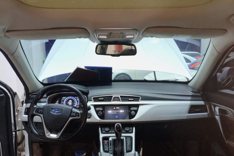 Used Geely Auto Emgrand X7 Sport 2016 1.8TD Automatic ZhiZun Version Headliner