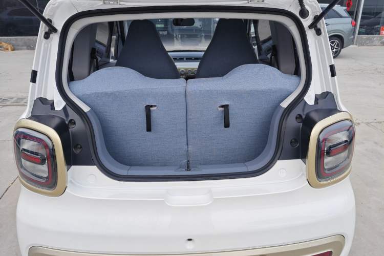 Used Bestune Pony 2025 222km Range Agile Horse
