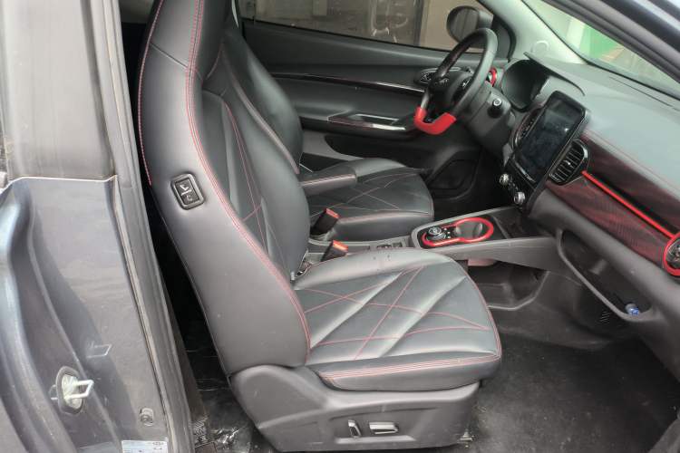 Used Chery Little Ant 2022 Restyled Version Sweet Pink Edition Half-Sugar Version 28.8 kWh 30 kW 301 km