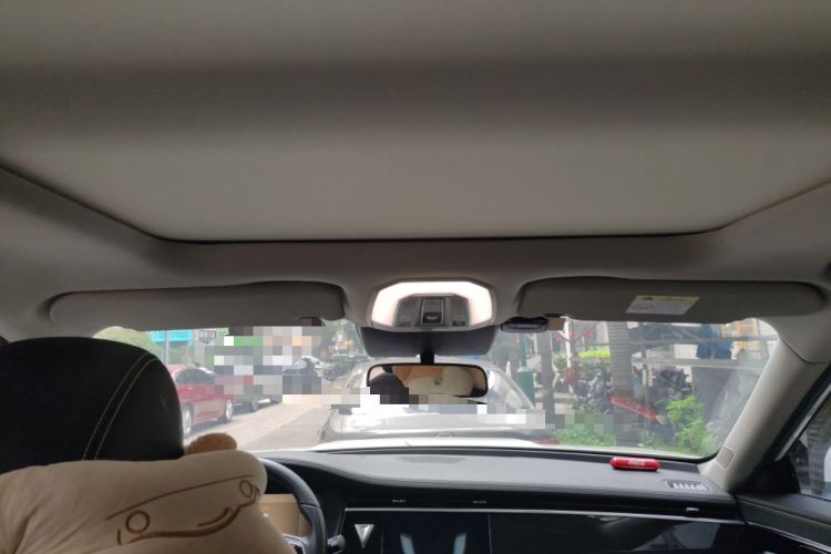 Used Venucia Star 2020 260T Automatic 48V Mild Hybrid Turbocharged Starry Edition Headliner