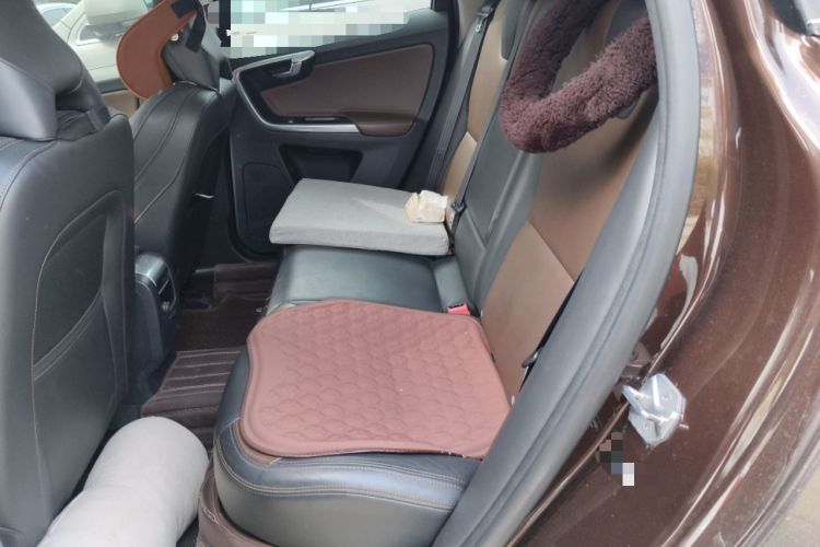 Used Volvo XC60 2017 T5 AWD Smart Range Edition
