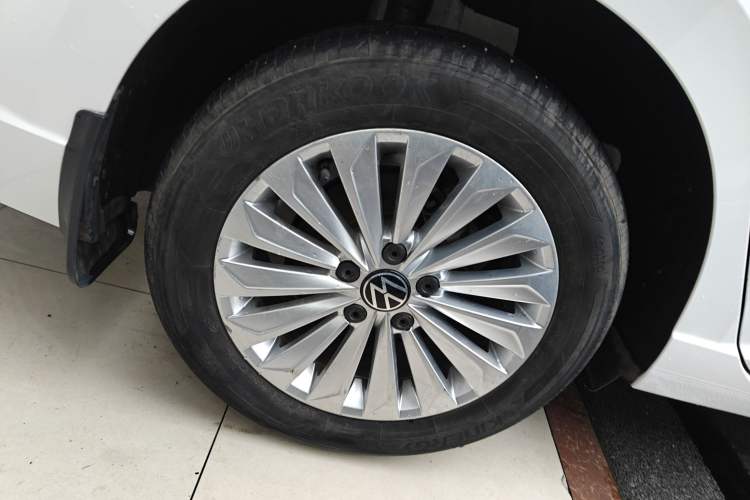 Used Volkswagen Lavida 2021 280TSI DSG Comfort Edition Exterior 5