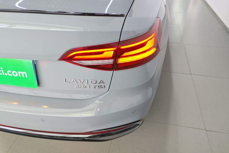 Used Volkswagen Lavida 2023 280TSI DSG Starry Sky Deluxe Edition Right Rear Taillight