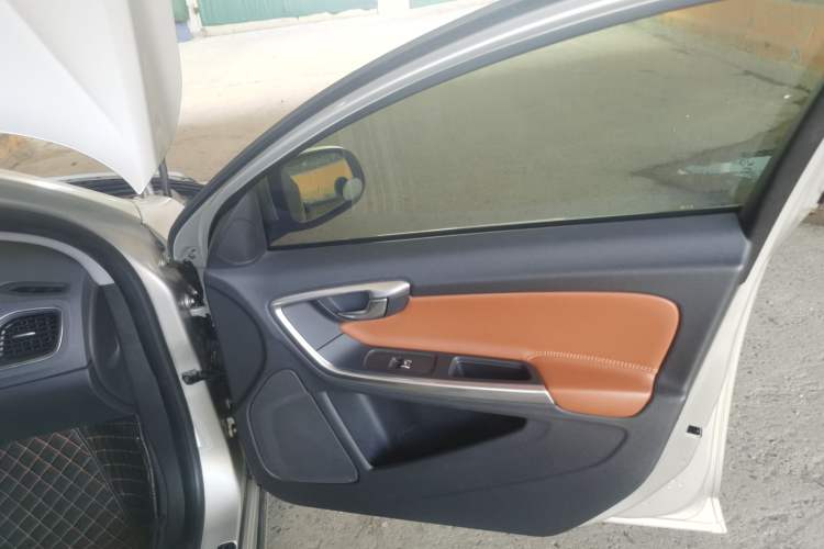 Used Volvo S60 2019 S60L T3 Intelligent Upgrade Edition
