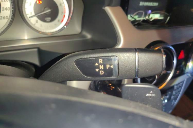 Used Mercedes-Benz GLK-Class 2015 GLK 260 4MATIC Fashion Edition Ultimate Version