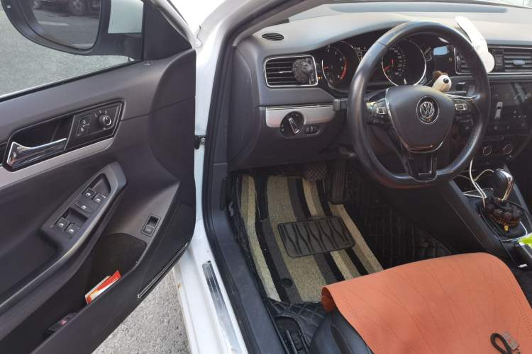 Used Volkswagen Sagitar 2018 280TSI DSG Comfort Model