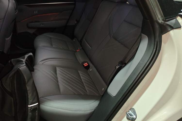 Used Zeekr 001 2025 WE Edition 100 kWh Rear-Wheel Drive