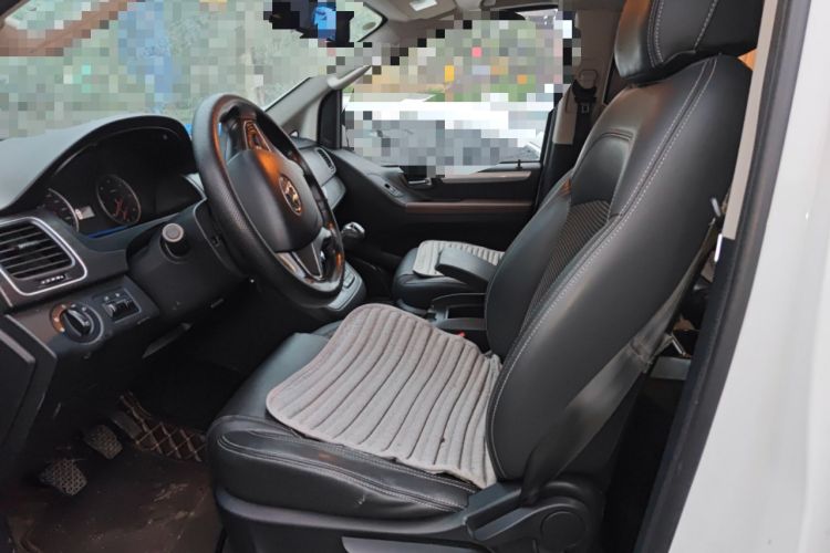 Used SAIC MAXUS G10 2018 PLUS 1.9T Manual Elite Edition Diesel
