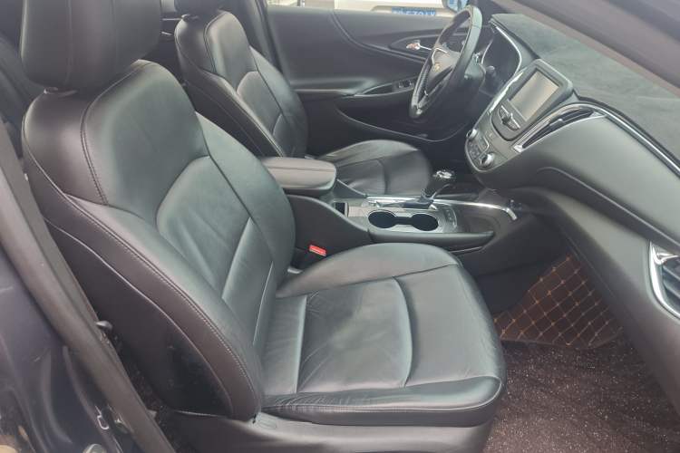 Used Chevrolet Malibu XL 2018 530T Automatic RuiChi Edition Right Front Seat