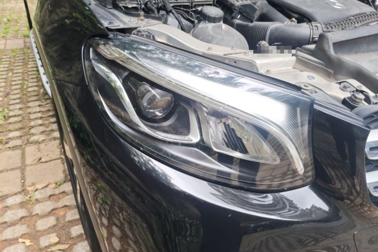 Used Mercedes-Benz GLC 2019 Facelift GLC 260 L 4MATIC Luxury Model
