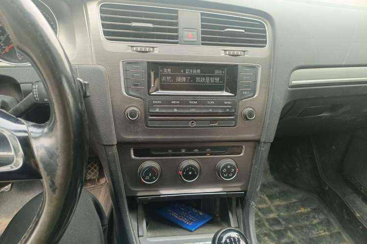 Used Volkswagen Golf 2014 1.4 TSI Manual Comfort Model
