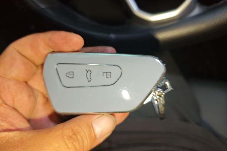 Used Volkswagen Lamando 2022 Lavida L 280TSI DSG Cool & Spicy Edition