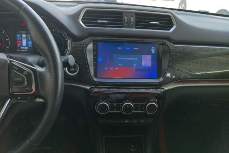 Used Haval H2 2017 Blue Label 1.5T Manual Two-Wheel Drive Elite Model
