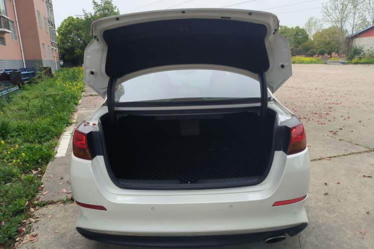 Used Kia K5 2015 2.0L Automatic GL
