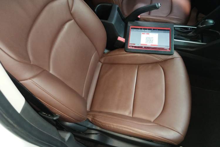 Used Chevrolet Cavalier 2019 320 Automatic Enjoyment with Sunroof Right Front Seat