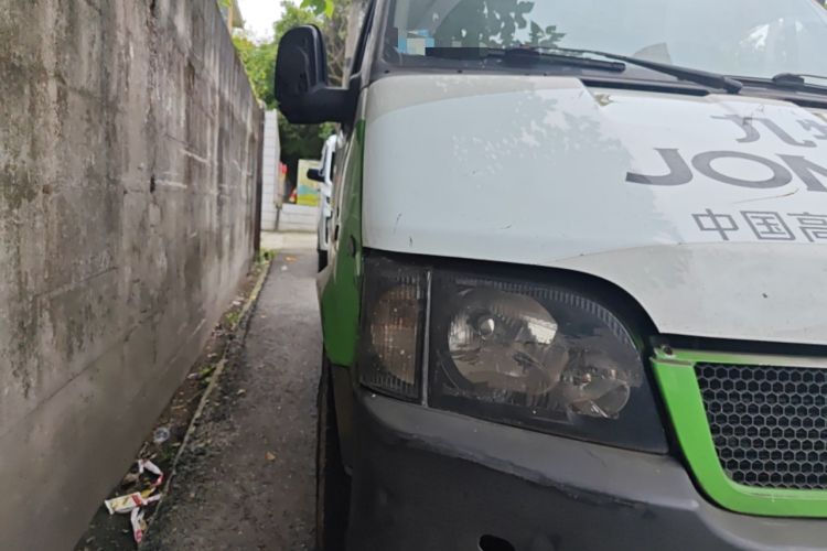 Used Ford Classic Transit 2015 2.8T Diesel Multi-Function Vehicle Short Wheelbase 6-Seater Mid-Roof Edition JX493ZLQ4