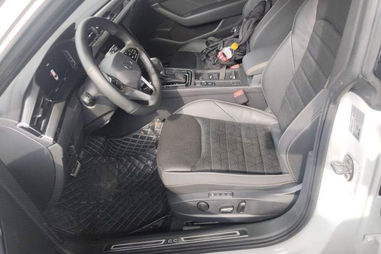 Used Volkswagen FAW-Volkswagen CC 2024 380TSI Striking Edition