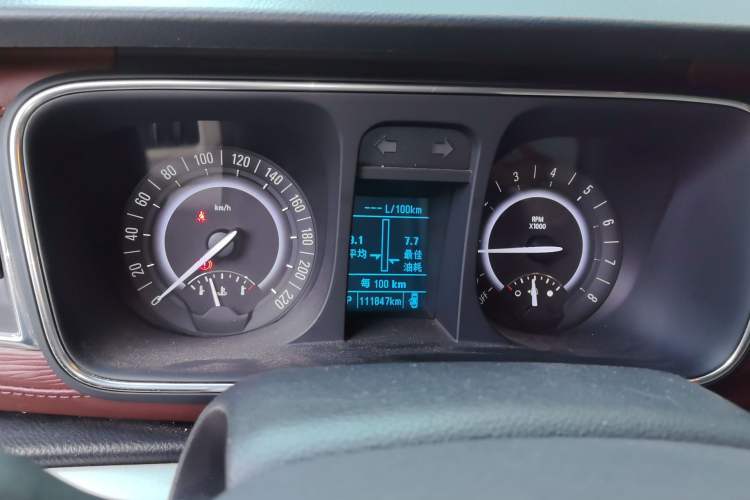 Used Buick GL8 2017 25S Comfort Version China V Standard Instrument Cluster