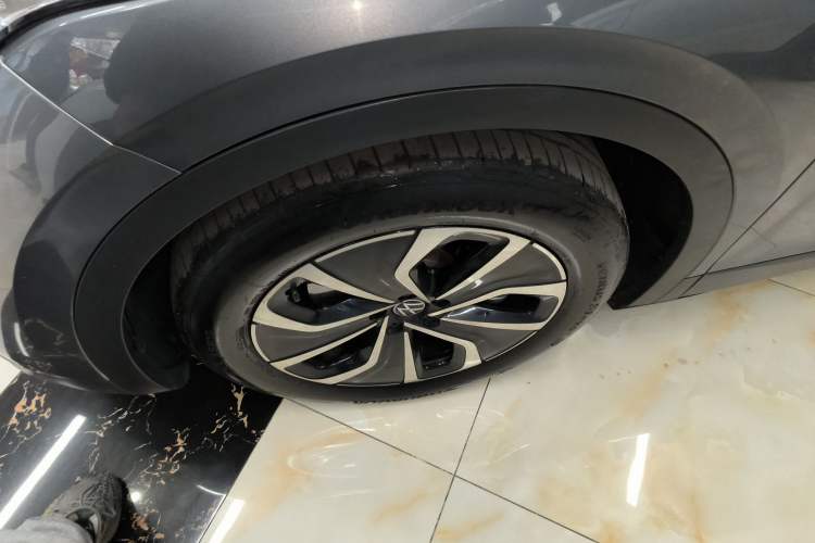 Used Volkswagen ID.4 X 2024 Pure & Smart Edition Exterior 4