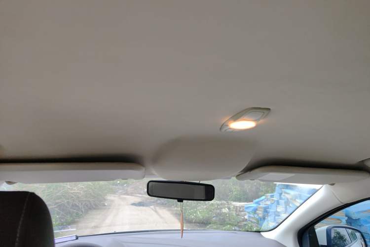 Used Ford Focus 2012 Sedan 1.6L Automatic Comfort Model Headliner