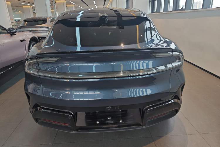 Used Xiaomi Auto YU7 2025 Ultra-Long Range High-Performance All-Wheel-Drive Max Edition