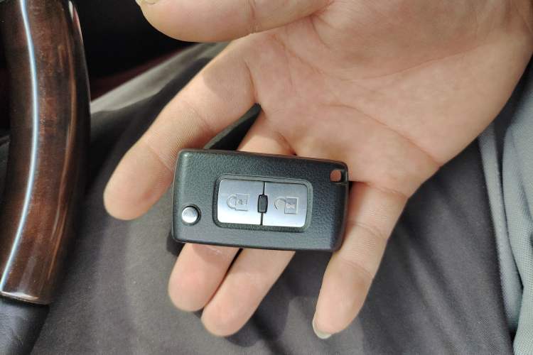 Used Mitsubishi Pajero 2016 3.0L Automatic Prestige Version China IV Standard