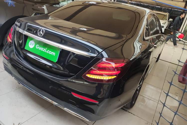 Used Mercedes-Benz E-Class 2020 Restyled E 300 L Sport Exclusive Edition Rear Right 45 Deg