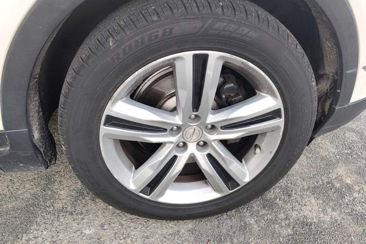 Used Zotye T700 2017 1.8T Dual-Clutch Prestige Model
