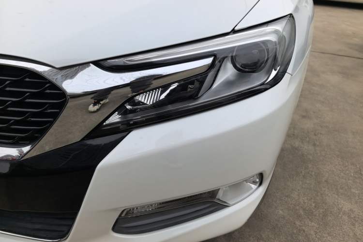 Used DS 5LS 2014 1.6T Elegant Version THP160